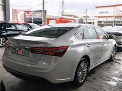 تويوتا أفالون